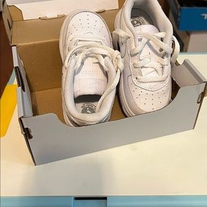 Nike Force 1 white toddler size 7c